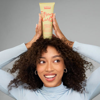 Sampon fortifiant cu ulei de rozmarin pentru parul cret, Strong Curls, Umberto Giannini, 250 ml