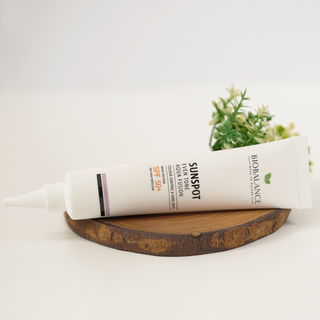 SUNSPOT Crema cu SPF 50+ Uniformizanta, Impotriva Petelor Pigmentare, MEDIUM, Bio Balance, 40 ml