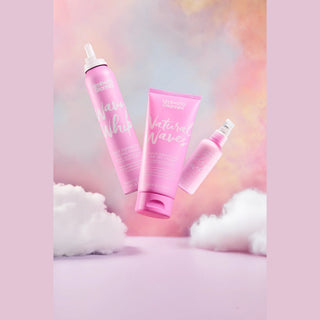 Spuma volumizanta si texturizanta pentru activarea parului ondulat, Wavy Whip, Umberto Giannini, 200 ml