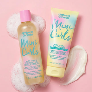 Sampon delicat pentru parul ondulat, cret sau foarte cret, pentru copii, cu aloe vera & ulei de cocos, Mini Curls, Umberto Giannini, 250 ml