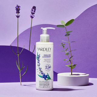 Set duo 1 x 250 ml gel de dus si 1 x 250 ml lotiune de corp cu parfum de lavanda englezeasca, English Lavender Collection, 2 articole