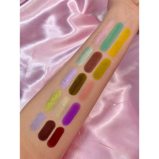 Paleta de farduri pentru pleoape, cu pigmenti presati, Attitude Academia, Manga Collection, Rude Cosmetics, 15 nuanțe