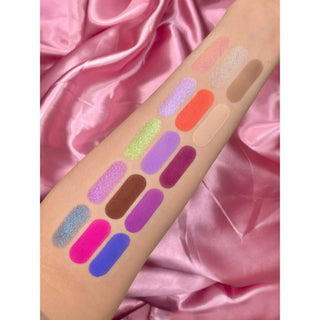Paleta de farduri pentru pleoape, cu pigmenti presati, First Love Diary, Manga Collection, Rude Cosmetics, 15 nuanțe