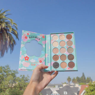 Paleta de farduri pentru pleoape Rudeko’s Adventure Stories, Chibi Manga Collection, Rude Cosmetics, 15 nuante