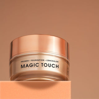 Magic Touch, primer, fond de ten si anti-cearcan cu vitamina C, nuanta Light, Bio Balance, 30 ml