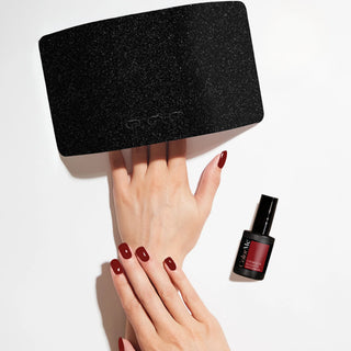 Oja semipermanenta vegana & fara HEMA, nuanta Crimson Nights, ColorMe Cosmetics, 10 ml