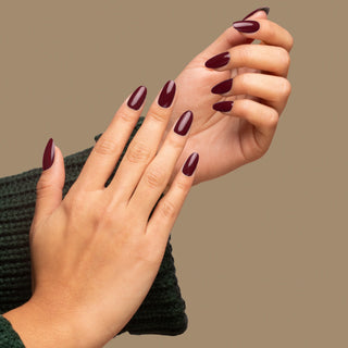 Oja semipermanenta vegana & fara HEMA, nuanta Currant Affair, ColorMe Cosmetics, 10 ml