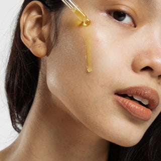 Ser illuminator cu niacinamide + apa de catina, brightening tone serum, Slowpure, 50 ml