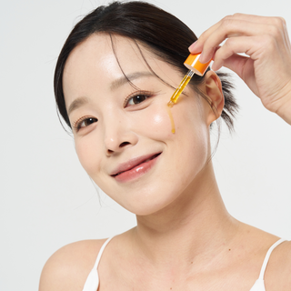 Ser antioxidant & iluminator cu acid ascorbic, Ascorbyl Glucoside, tocoferol si acid ferulic, Avea Vitamin Serum 16.5%, Avea, 20 ml