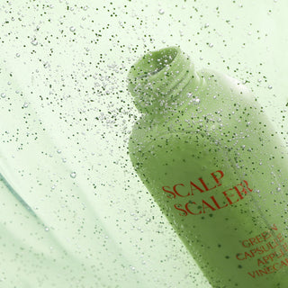 Tratament exfoliant pentru scalp pe baza de otet de mere si 11 extracte naturale, Green Capsule Apple Vinegar Scalp Scaler, Trimay, 180 ml
