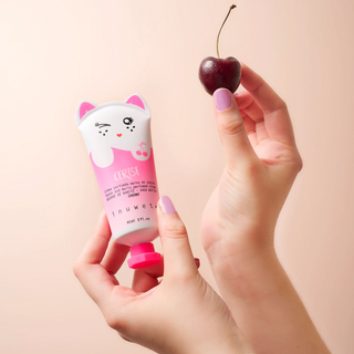 Crema hidratanta pentru maini si unghii cu parfum de cirese Cerise Inuwet